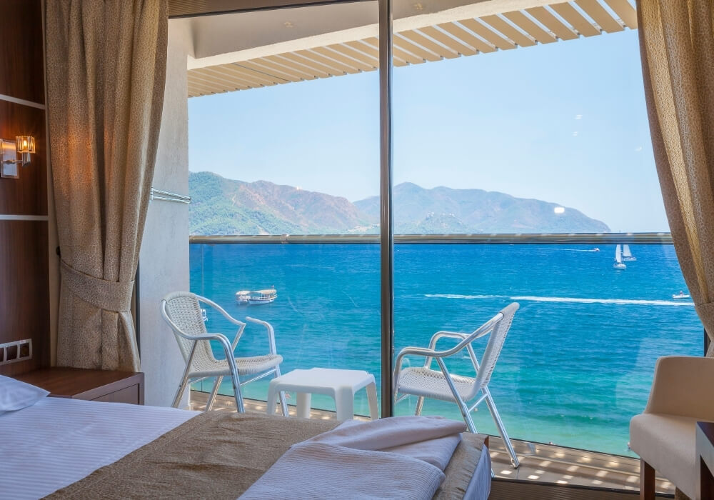 Mersin Denize Sıfır Oteller: En İyi Tatil Deneyimi